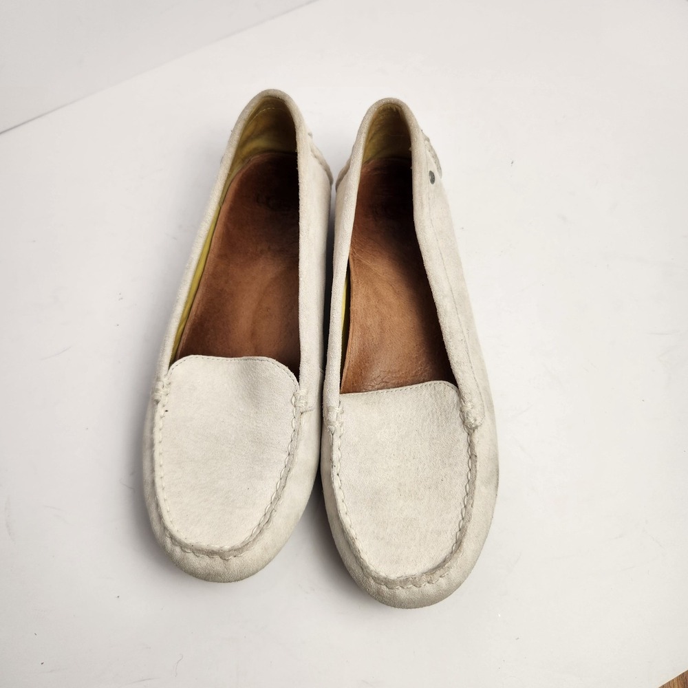 Ugg Women's Ivory Suede Casual Comfy Loafers Size 7 - Picture 7 of 8